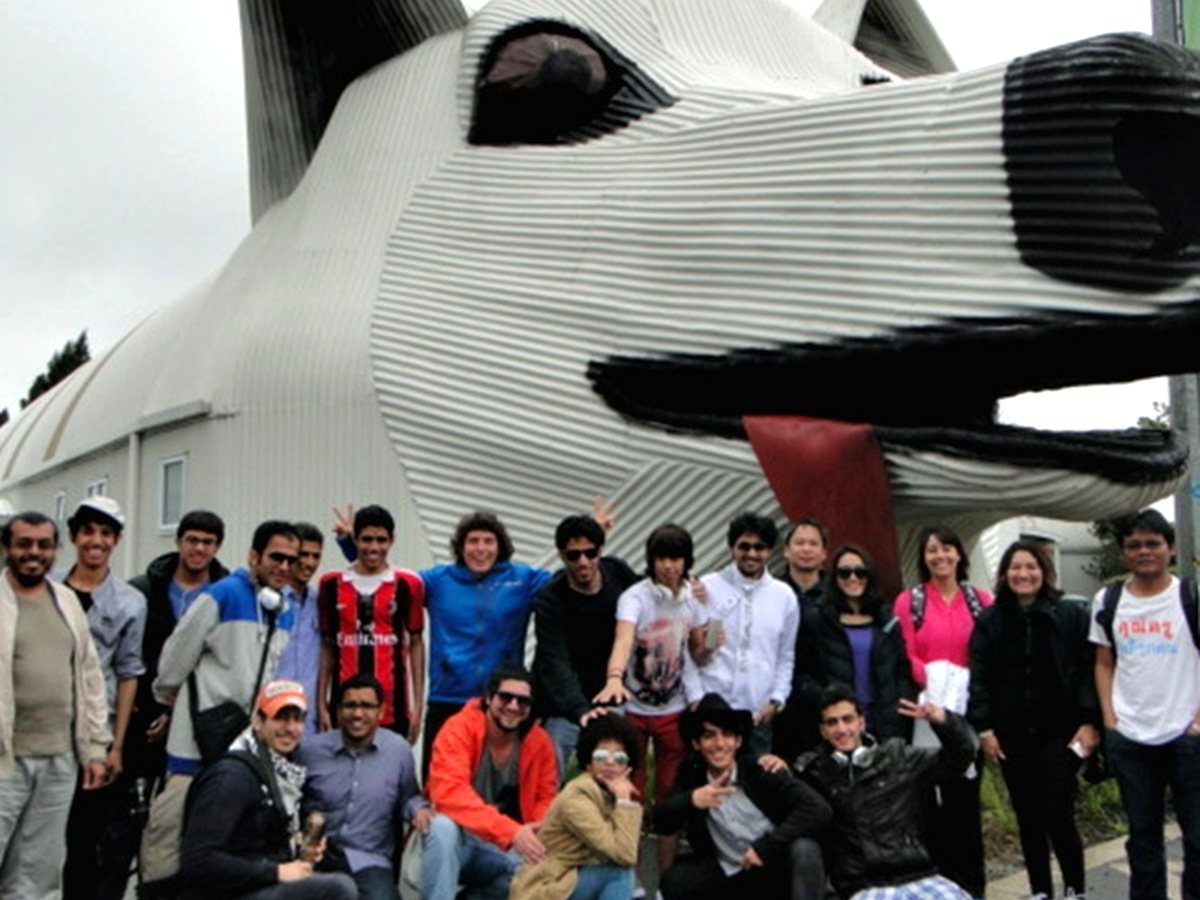 WIE students on a New Zealand activity trip